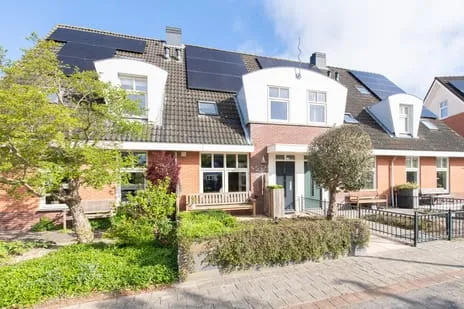 Terraced house for sale: Mari Andriessenhof 60, Kersenboogerd-Zuid - Buurt 33 07 Hoorn