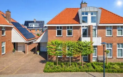 Twee-onder-één-kap te koop: Mari Andriessenhof 15, Kersenboogerd-Zuid - Buurt 33 07 Hoorn