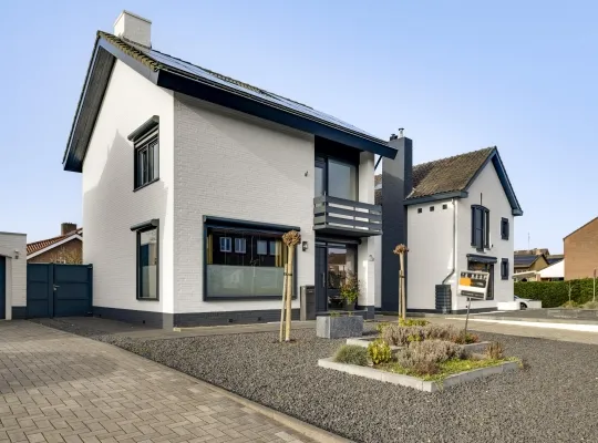 Twee-onder-één-kap te koop: Mariabergstraat 2B, Schinveld Schinveld