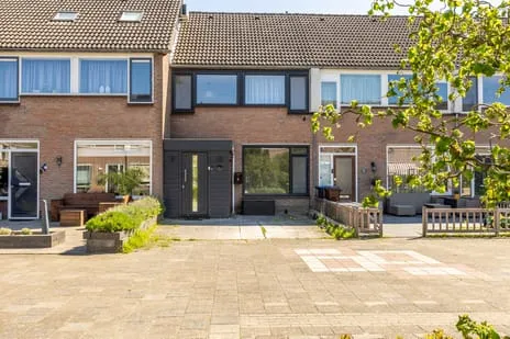 Tussenwoning te koop: Mariannehof 6, Lopik-Dorp Lopik