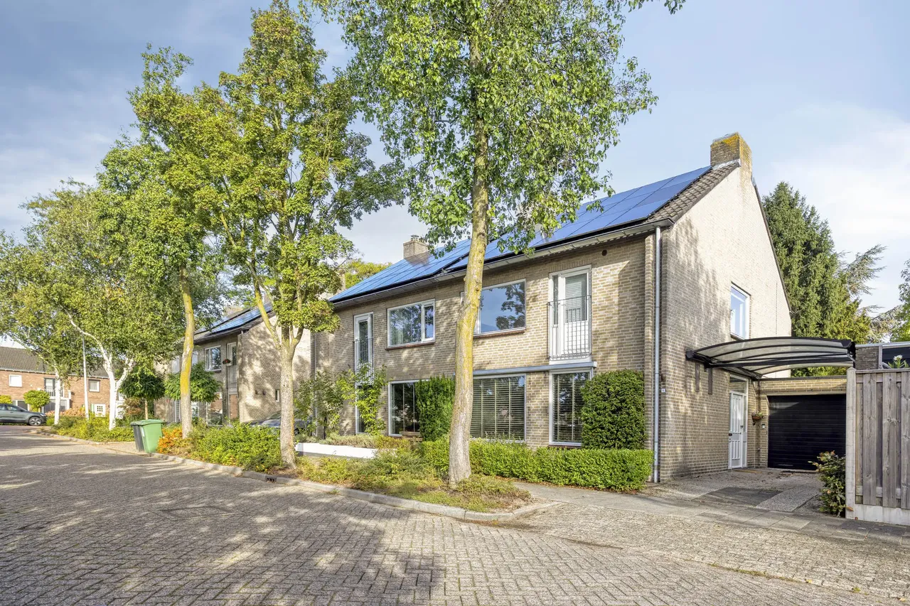 Hoekwoning te koop: Marie Koenenstraat 8, Rosmalen