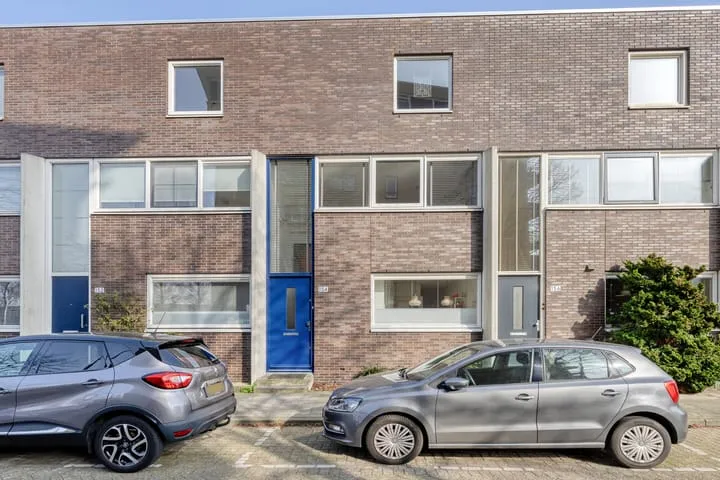 Terraced house for sale: Marie van Eijsden-Vinkstraat 154, Prinsenland Rotterdam