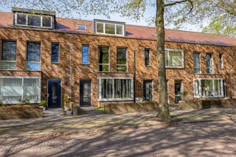 Tussenwoning te koop: Marienburghstraat 51, Ludgeruskwartier Deventer