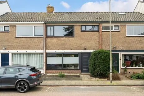 Tussenwoning te koop: Marijkelaan 22, Nieuwkoop Nieuwkoop