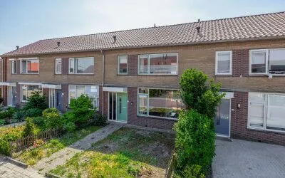 Tussenwoning te koop: Marijkelaan 38, Melissant woonkern Melissant
