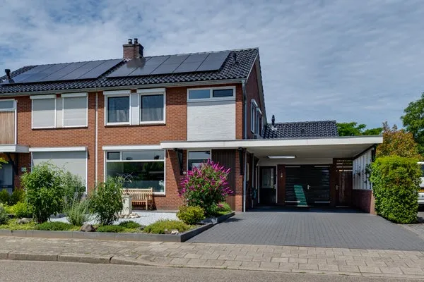Twee-onder-één-kap te koop: Marijkestraat 19, Dinxperlo Centrum/Oost Dinxperlo