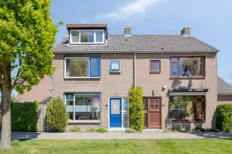Tussenwoning te koop: Marijkestraat 19, Landweg Poortugaal