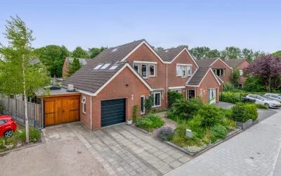 Hoekwoning te koop: Mariniersweg 83, Oude-Tonge centrum Oude-Tonge