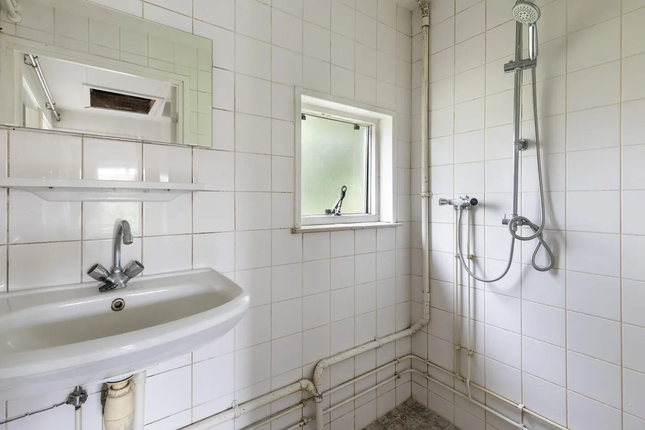 Tussenwoning te koop: Marisstraat 17, Assen