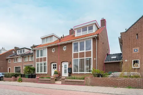 Tussenwoning te koop: Marisstraat 4, Boulevard Zuid Zandvoort