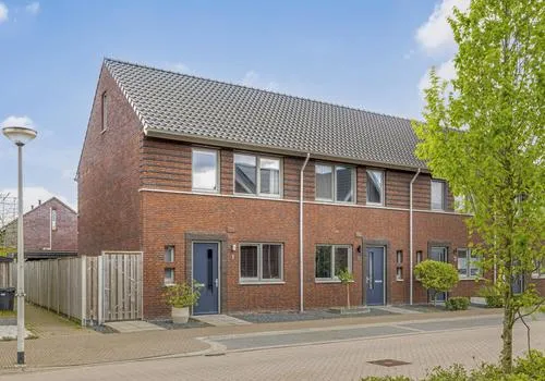 Hoekwoning te koop: Marjolein 7, Oostelbeers Oost West En Middelbeers