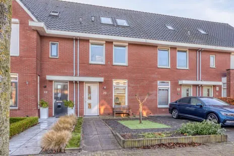 Tussenwoning te koop: Marjoleinstraat 20, Kern Heinkenszand Heinkenszand