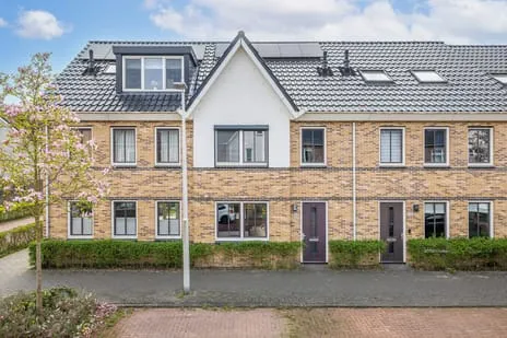 Tussenwoning te koop: Marjoleinweg 28, Hoge Weide Utrecht