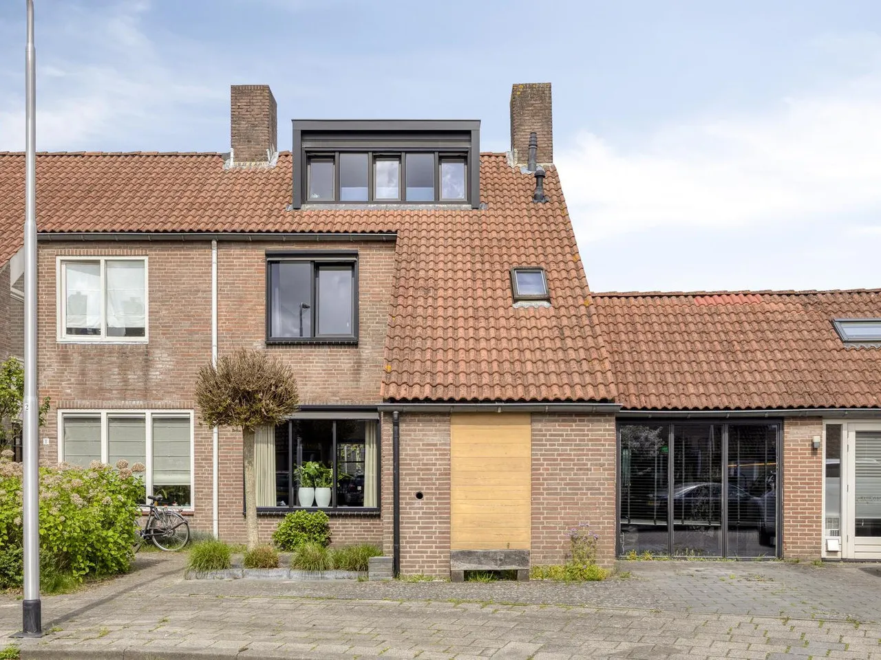 Tussenwoning te koop: Mark 10, De Blaak Zuid-West Tilburg