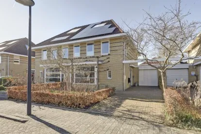Tussenwoning te koop: Mark 13, De Munten Dronten