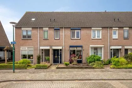 Tussenwoning te koop: Mark 38, Draaiboom Kaatsheuvel