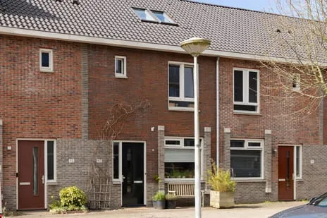 Tussenwoning te koop: Markengouw 117, Markengouw-Zuid Amsterdam