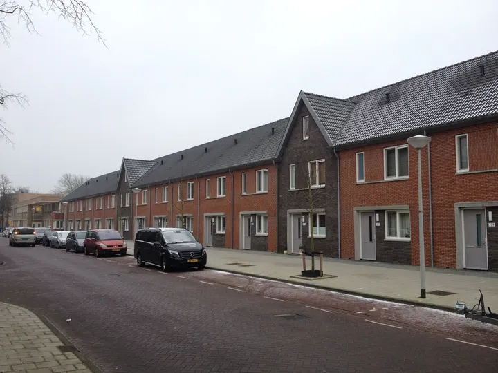 Tussenwoning te huur: Markengouw 259, Markengouw-Midden Amsterdam