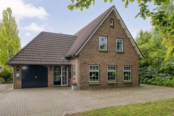 Vrijstaande woning te koop: Markerichter 50, Markgraven Almelo