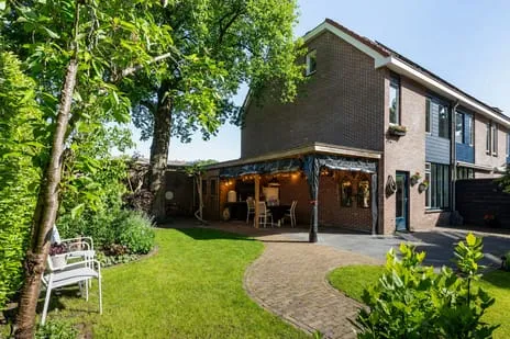 Tussenwoning te koop: Markerichtersveld 321, Matenveld Apeldoorn