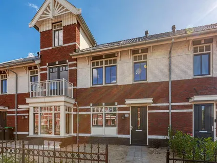 Tussenwoning te huur: Markgraaflaan 212, Kraayenstein en Vroondaal 'S-Gravenhage