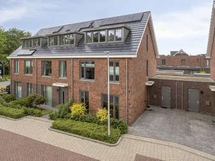 Tussenwoning te koop: Markiezaathof 30, De Streek Etten-Leur