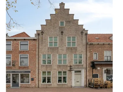 Tussenwoning te koop: Markt 20, IJzendijke Ijzendijke