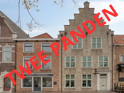 Tussenwoning te koop: Markt 20, Ijzendijke