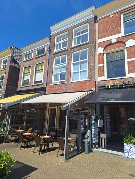 Tussenwoning te huur: Markt 28, Centrum Delft