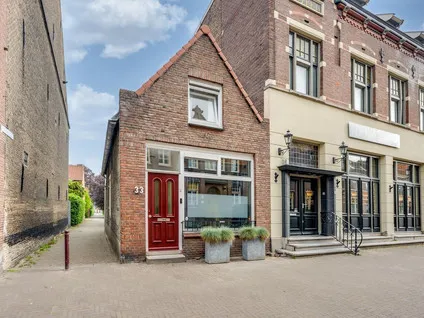 Hoekwoning te koop: Markt 33, Oudenbosch-Centrum Oudenbosch