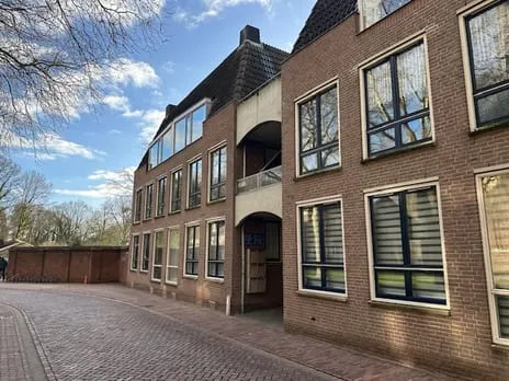 Appartement te huur: Markt 35B, Centrum Zevenaar