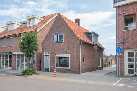 Hoekwoning te koop: Marktstraat 18, Scherpenzeel Scherpenzeel (Ge)