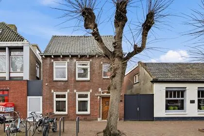 Vrijstaande woning te koop: Marktstraat 7, De Dreven Made