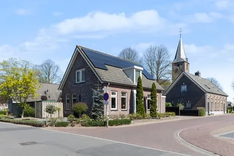 Vrijstaande woning te koop: Marktstraat 8, Kern Oene Oene