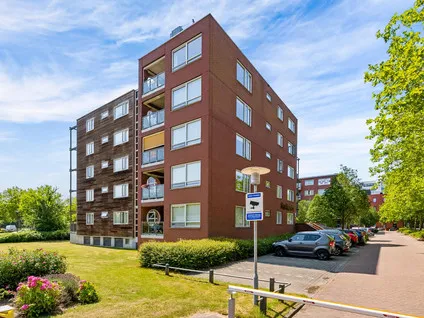 Appartement te koop: Marktstraat 84, Lelycentre, Maerlant Lelystad