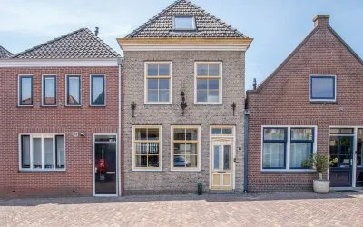 Tussenwoning te koop: Marktveld 21, Haastrecht-Dorpskern Haastrecht