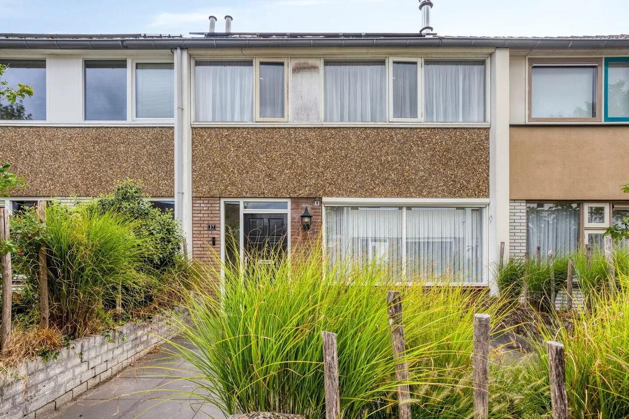 Tussenwoning te koop: Marlijnstraat 37, Helmond