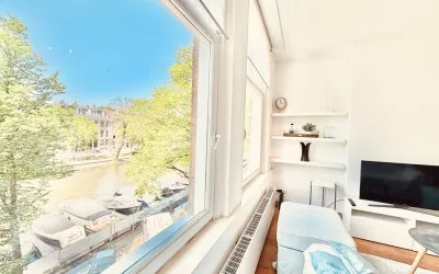 Apartment for rent: Marnixkade 101-2, Zaagpoortbuurt Amsterdam