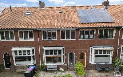 Tussenwoning te koop: Marnixstraat 28, Vossepark Leeuwarden