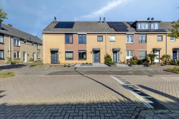 Tussenwoning te koop: Marokkostraat 163, De Oude Wereld-West Alphen Aan Den Rijn