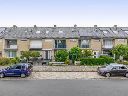 Tussenwoning te koop: Marsdiepstraat 516, Deltabuurt Den Helder