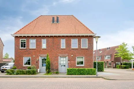 Twee-onder-één-kap te koop: Marskramer 11, Huurlingsedam Wijchen