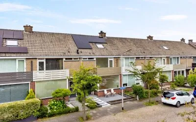 Tussenwoning te koop: Marsmanlaan 17, Zijdelwaard Uithoorn