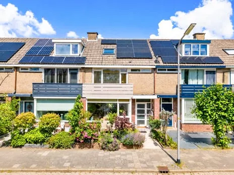 Tussenwoning te koop: Marsmanlaan 31, Zijdelwaard Uithoorn