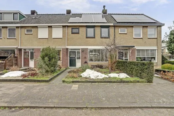 Tussenwoning te koop: Marsmanstraat 14, Oost Ridderkerk