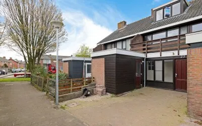 Tussenwoning te koop: Marten Michielshof 27, De Rijp De Rijp