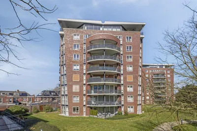 Koopwoning: Marthalaan 3-72 in Enschede - €750.000 - 185m²