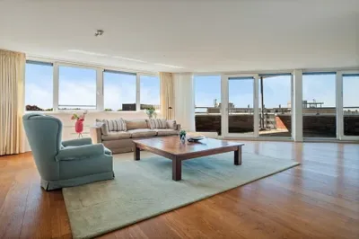 Koopwoning: Marthalaan 3-84 in Enschede - €775.000 - 163m²
