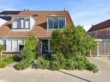 Hoekwoning te koop: Martin Luther Kingstraat 31, Paauwenburg Noordoost Vlissingen