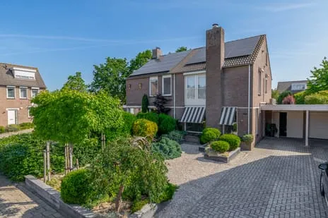 Semi-detached for sale: Martin Luther Kingstraat 70, Genderbeemd Eindhoven